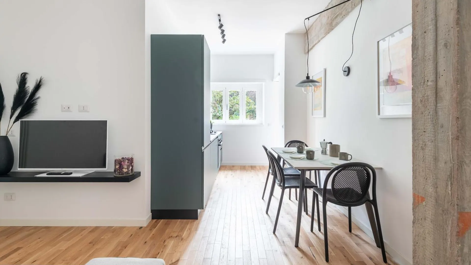 Domus 50 Apartment Rome Italy